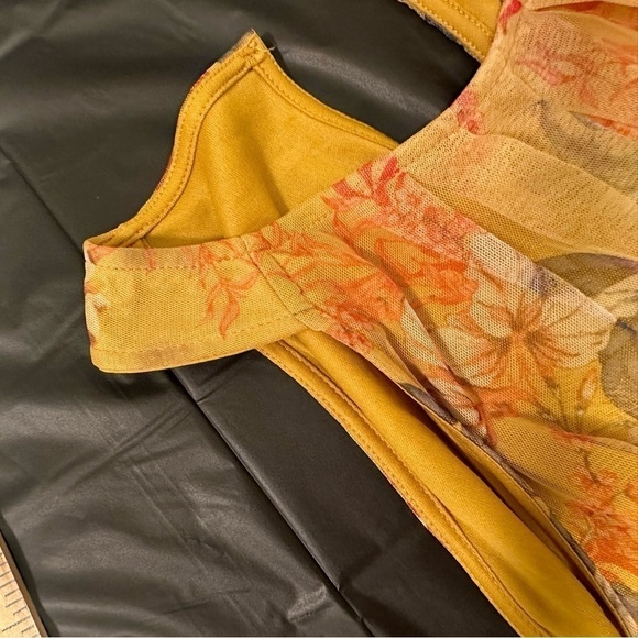 Candalite Yellow Floral Long Dress, Size Medium - Picture 16 of 16